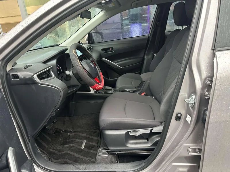 Toyota Corolla Cross 2023 2.0L CVT Versión pionera interior foto 7 Toyota Corolla Cross 2023 2.0L CVT Versión pionera interior foto 7
