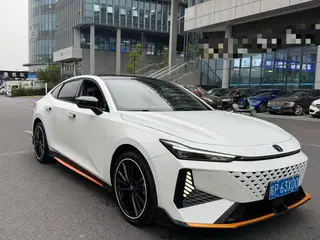 Changan UNI-V 2024 1.5T Deporte de lujo exterior foto 3