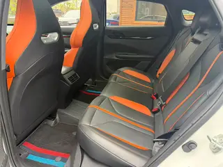 Changan UNI-V 2024 1.5T Deporte de lujo exterior foto 4