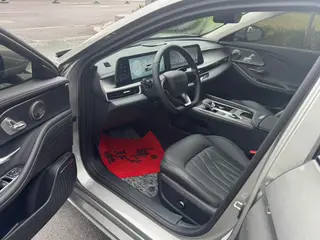 Chery Arrizo 8 2024 1.6TGDI DCT Sabio interior foto 14
