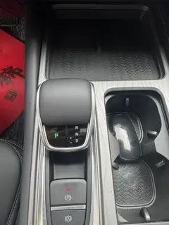 Chery Arrizo 8 2024 1.6TGDI DCT Sabio interior foto 18