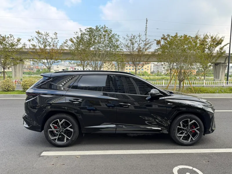 Hyundai Tucson 2025 Tucson L 1.5T GLX Elite Edition N-Line interior photo 12 Hyundai Tucson 2025 Tucson L 1.5T GLX Elite Edition N-Line interior photo 12