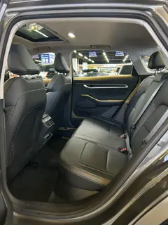 Geely Emgrand 2026 400 Dix mille fonds commémoratifs 1.5L CVT Type de survol intérieur photo 10 Geely Emgrand 2026 400 Dix mille fonds commémoratifs 1.5L CVT Type de survol intérieur photo 10
