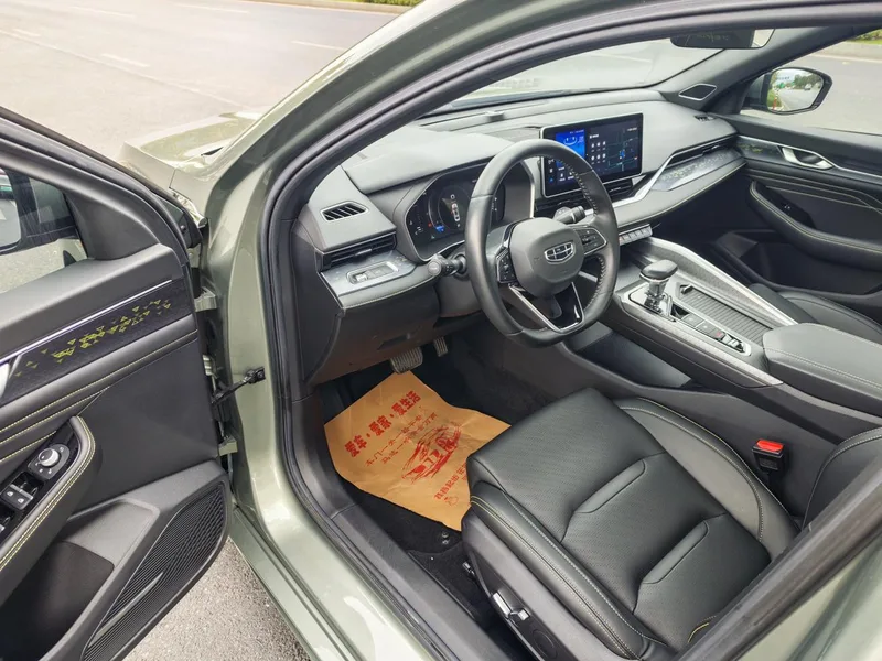 Geely Preface 2023 1.5T Versión Fuyao exterior foto 4 Geely Preface 2023 1.5T Versión Fuyao exterior foto 4