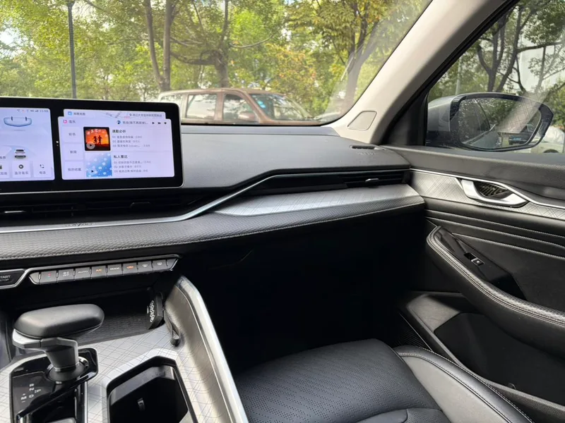 Geely Preface 2023 2.0T Acabado premium interior foto 10 Geely Preface 2023 2.0T Acabado premium interior foto 10