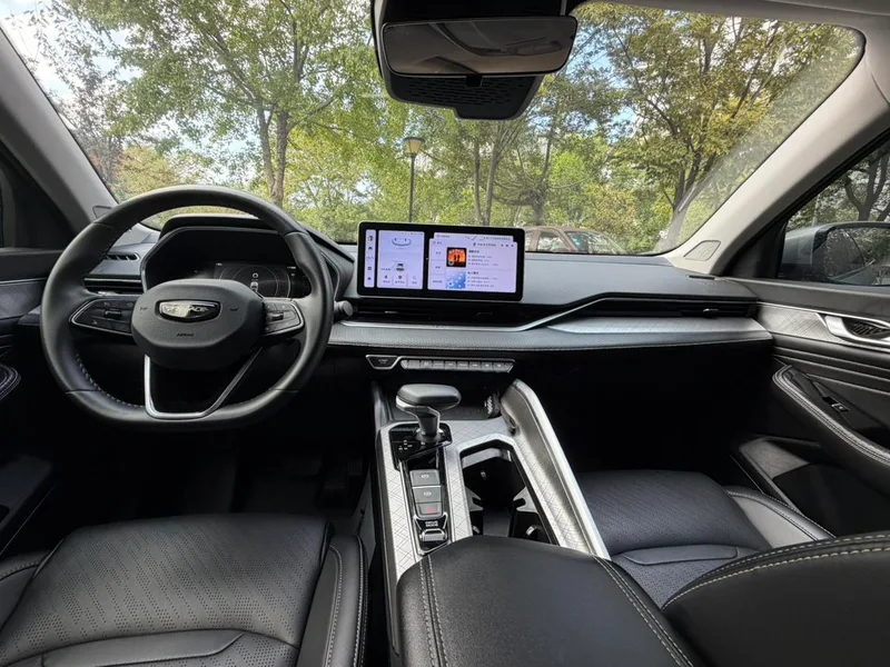 Geely Preface 2023 2.0T Acabado premium interior foto 11 Geely Preface 2023 2.0T Acabado premium interior foto 11