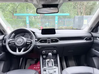 Mazda CX-5 2021 2.0L Automatic two-wheel drive black knight type interior photo 9