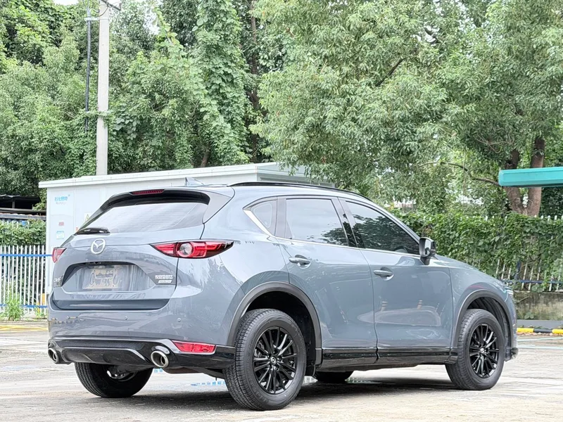 Mazda CX-5 2021 2.0L Automatic two-wheel drive black knight type interior photo 14