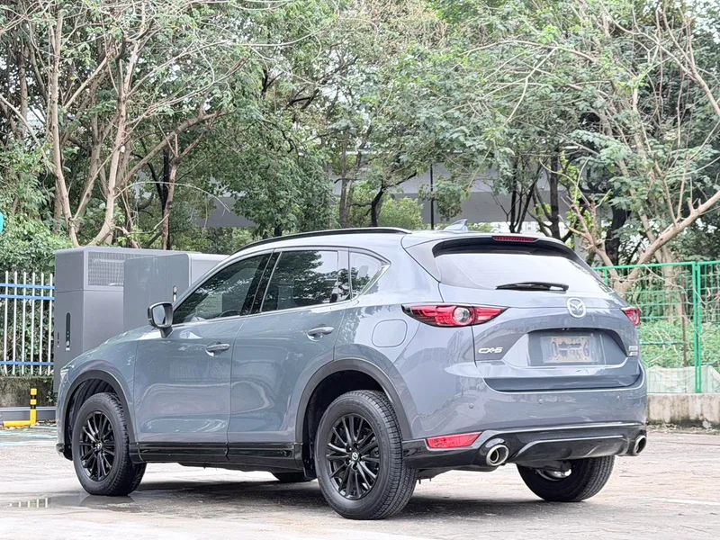 Mazda CX-5 2021 2.0L Automatic two-wheel drive black knight type interior photo 16