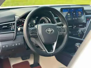 Toyota Camry 2021 2.0G Edición de lujo exterior foto 7 Toyota Camry 2021 2.0G Edición de lujo exterior foto 7