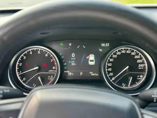 Toyota Camry 2021 2.0G Edición de lujo interior foto 11 Toyota Camry 2021 2.0G Edición de lujo interior foto 11