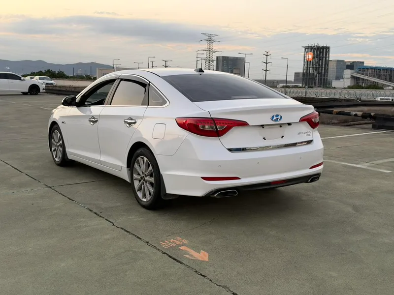 Hyundai Sonata 2015 1.6T GS Fashionable exterior photo 6 Hyundai Sonata 2015 1.6T GS Fashionable exterior photo 6