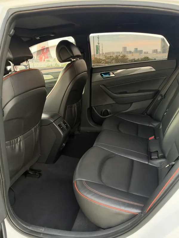 Hyundai Sonata 2015 1.6T GS Fashionable interior photo 8 Hyundai Sonata 2015 1.6T GS Fashionable interior photo 8