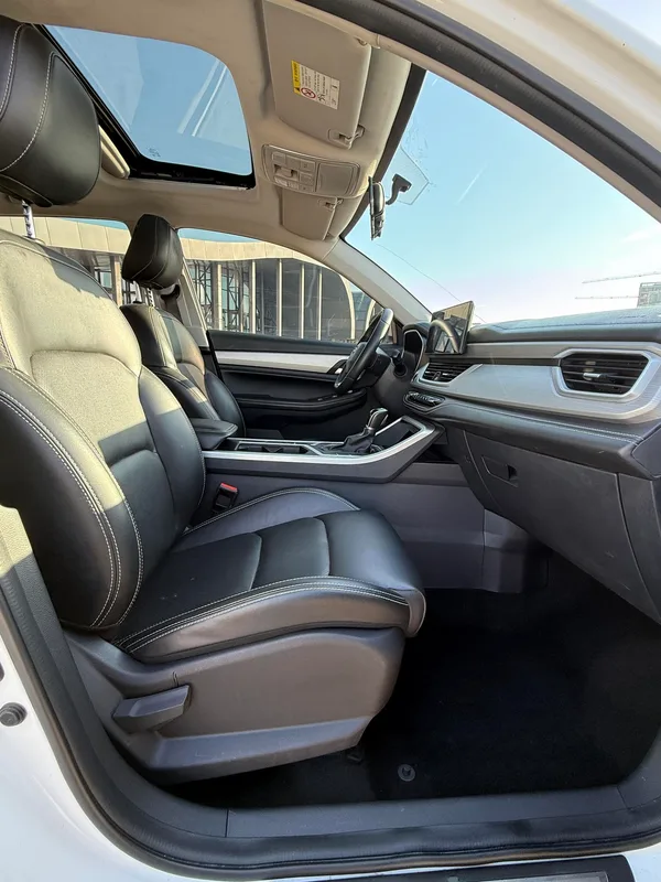 Geely Vision X6 2020 1.4T CVT Premium Trim interior photo 7 Geely Vision X6 2020 1.4T CVT Premium Trim interior photo 7