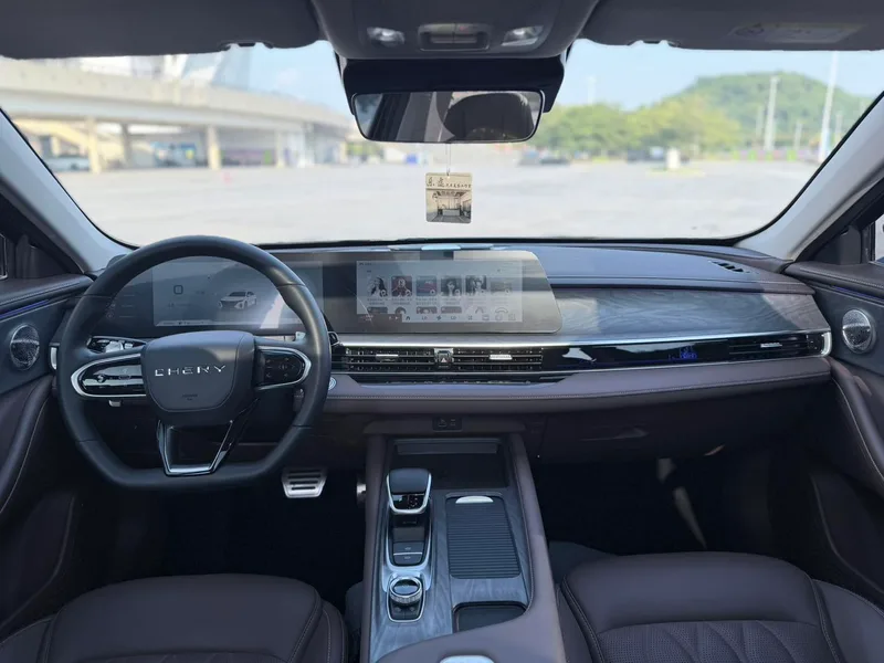 Chery Arrizo 8 2023 Versión de alta energía 2.0T DCT Imperial interior foto 7