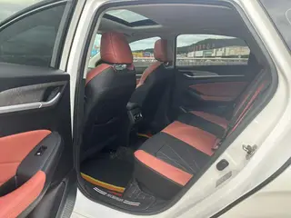 Changan Eado 2024 PLUS 1.4T DCT Versión de alta energía interior foto 8 Changan Eado 2024 PLUS 1.4T DCT Versión de alta energía interior foto 8