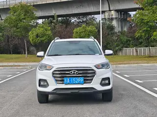 Hyundai ix35 2019 2.0L Automatique à deux roues motrices Version de plaisir État VI extérieur photo 2 Hyundai ix35 2019 2.0L Automatique à deux roues motrices Version de plaisir État VI extérieur photo 2