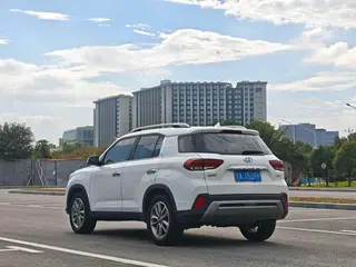 Hyundai ix35 2019 2.0L Automatique à deux roues motrices Version de plaisir État VI extérieur photo 4 Hyundai ix35 2019 2.0L Automatique à deux roues motrices Version de plaisir État VI extérieur photo 4