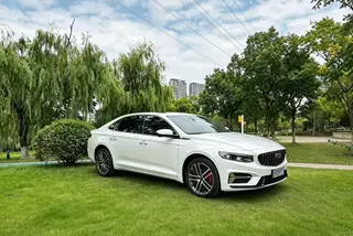 Geely Preface 2023 2.0T Acabado premium exterior foto 3 Geely Preface 2023 2.0T Acabado premium exterior foto 3