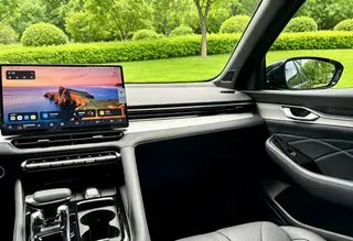 Geely Preface 2026 1.5T Восточный Яо Куньлунь-версия интерьер фото 11 Geely Preface 2026 1.5T Восточный Яо Куньлунь-версия интерьер фото 11