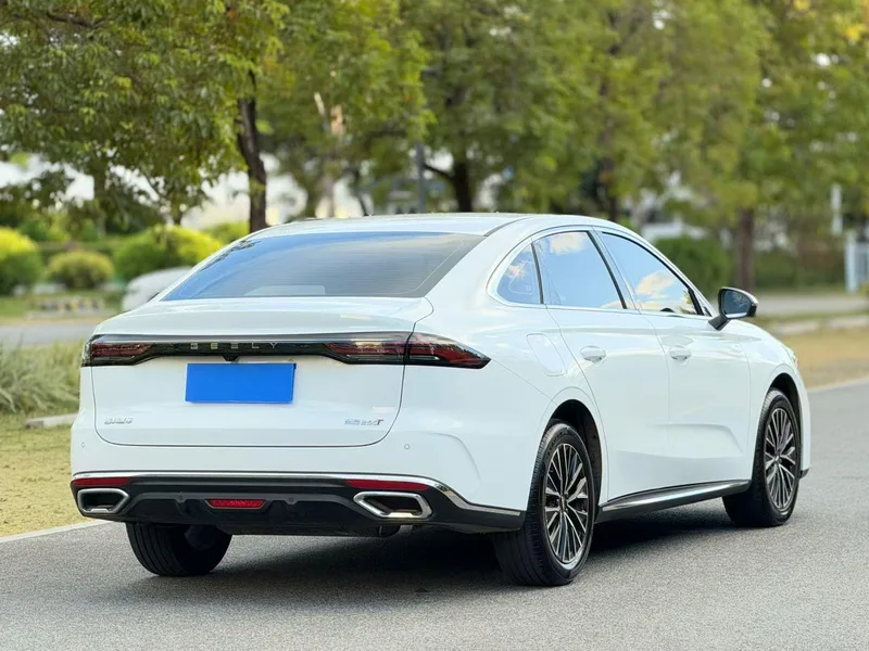 Geely Emgrand 2026 5th Gen 1.5T DCT Premium Trim exterior photo 2 Geely Emgrand 2026 5th Gen 1.5T DCT Premium Trim exterior photo 2