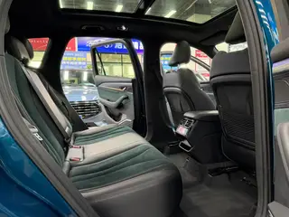 Geely Monjaro 2021 2.0TD DCT EVO Tipo noble con tracción en dos ruedas interior foto 8 Geely Monjaro 2021 2.0TD DCT EVO Tipo noble con tracción en dos ruedas interior foto 8