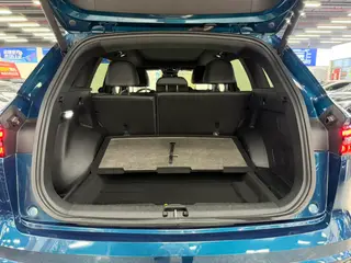 Geely Monjaro 2021 2.0TD DCT EVO Tipo noble con tracción en dos ruedas interior foto 12 Geely Monjaro 2021 2.0TD DCT EVO Tipo noble con tracción en dos ruedas interior foto 12