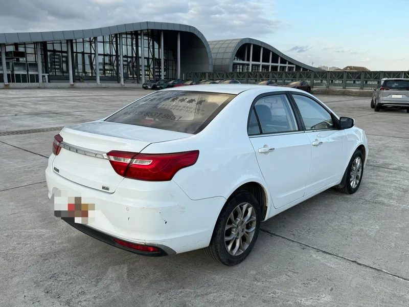 Geely Vision 2018 1.5L Automatic Deluxe exterior photo 5 Geely Vision 2018 1.5L Automatic Deluxe exterior photo 5