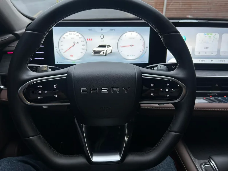 Chery Arrizo 8 2023 Versión de alta energía 2.0T DCT Jin interior foto 11 Chery Arrizo 8 2023 Versión de alta energía 2.0T DCT Jin interior foto 11