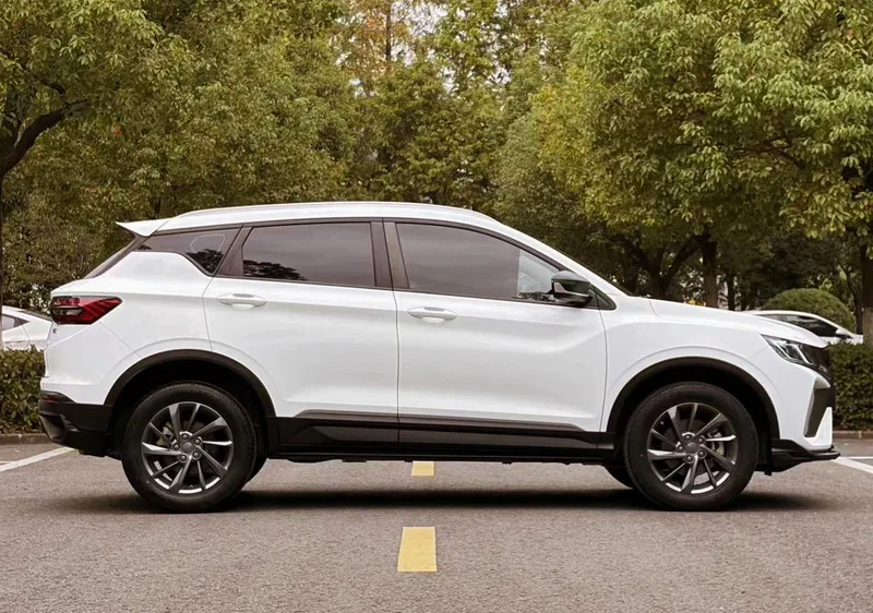 Geely Coolray 2024 1.5T DCT Версия Longteng экстерьер фото 4 Geely Coolray 2024 1.5T DCT Версия Longteng экстерьер фото 4