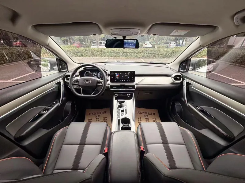 Geely Coolray 2024 1.5T DCT Версия Longteng интерьер фото 12 Geely Coolray 2024 1.5T DCT Версия Longteng интерьер фото 12