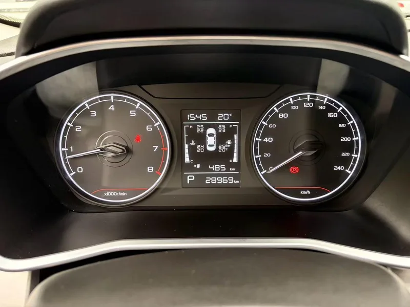 Geely Coolray 2024 1.5T DCT Версия Longteng интерьер фото 15 Geely Coolray 2024 1.5T DCT Версия Longteng интерьер фото 15