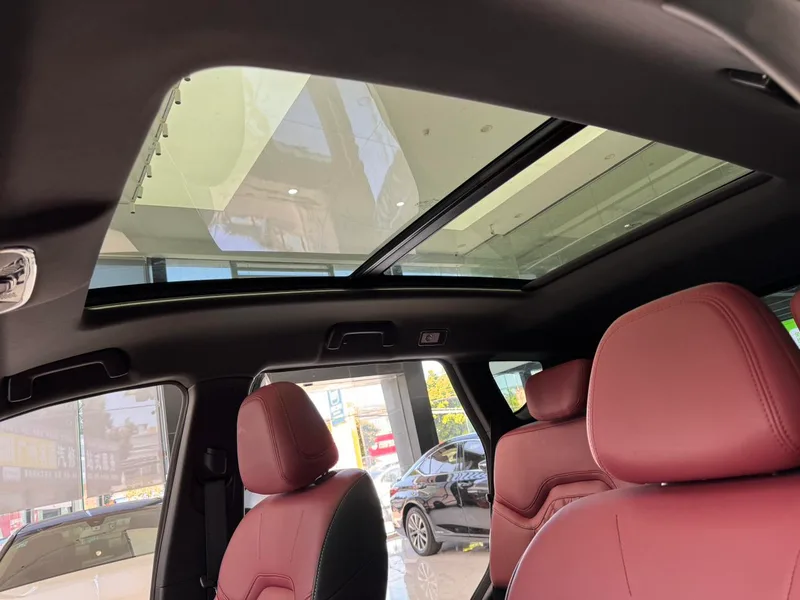 Jetour X70 PLUS 2023 1.5T DCT Valiente PLUS 5 Asiento exterior foto 8 Jetour X70 PLUS 2023 1.5T DCT Valiente PLUS 5 Asiento exterior foto 8