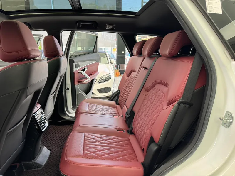 Jetour X70 PLUS 2023 1.5T DCT Valiente PLUS 5 Asiento exterior foto 9 Jetour X70 PLUS 2023 1.5T DCT Valiente PLUS 5 Asiento exterior foto 9