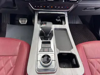 Jetour X70 PLUS 2023 1.5T DCT Valiente PLUS 5 Asiento interior foto 13 Jetour X70 PLUS 2023 1.5T DCT Valiente PLUS 5 Asiento interior foto 13
