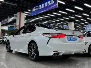 Toyota Camry 2018 2.5S Versión de Fengshang interior foto 10 Toyota Camry 2018 2.5S Versión de Fengshang interior foto 10