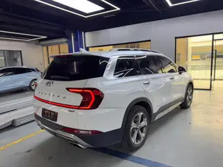 Hyundai Santa Fe 2019 380 TGDi GLS Automatic Two-Drive Deluxe Edition Country VI interior photo 6 Hyundai Santa Fe 2019 380 TGDi GLS Automatic Two-Drive Deluxe Edition Country VI interior photo 6