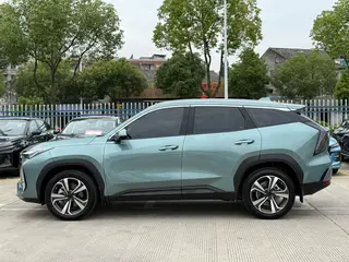 Geely Boyue L 2025 Fourth generation 1.5TD DCT Brocade beauty exterior photo 4