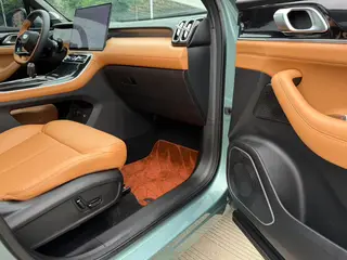 Geely Boyue L 2025 Fourth generation 1.5TD DCT Brocade beauty interior photo 16