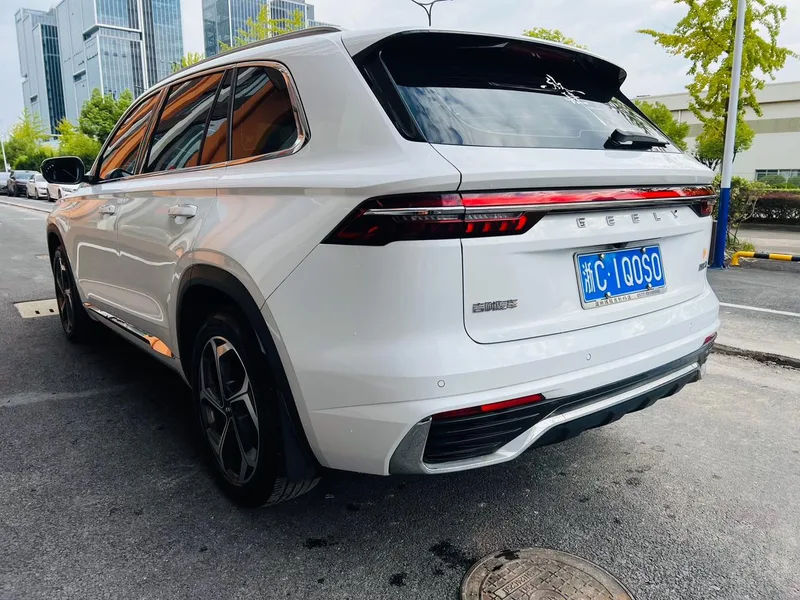 Geely Monjaro 2021 2.0TD DCT EVO Two-wheel drive noble type interior photo 8 Geely Monjaro 2021 2.0TD DCT EVO Two-wheel drive noble type interior photo 8