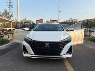 Changan Eado 2023 PLUS Enjoyment Edition Blue whale NE 1.4T GDI DCT Premium Trim exterior photo 4 Changan Eado 2023 PLUS Enjoyment Edition Blue whale NE 1.4T GDI DCT Premium Trim exterior photo 4