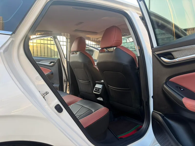 Changan Eado 2023 PLUS Enjoyment Edition Blue whale NE 1.4T GDI DCT Premium Trim exterior photo 8 Changan Eado 2023 PLUS Enjoyment Edition Blue whale NE 1.4T GDI DCT Premium Trim exterior photo 8
