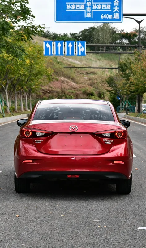 Mazda Mazda3 Axela 2017 Three-box 1.5L Automatic Luxury Model China V interior photo 9 Mazda Mazda3 Axela 2017 Three-box 1.5L Automatic Luxury Model China V interior photo 9