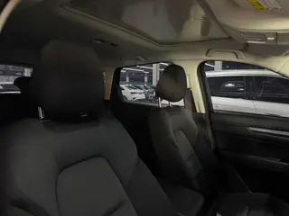 Mazda CX-5 2022 2.0L Automatic two-wheel drive smart type interior photo 13 Mazda CX-5 2022 2.0L Automatic two-wheel drive smart type interior photo 13