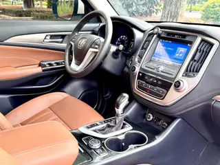 Changan CS95 2017 2.0T Versión Zhituo con tracción en dos ruedas exterior foto 6 Changan CS95 2017 2.0T Versión Zhituo con tracción en dos ruedas exterior foto 6