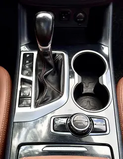 Changan CS95 2017 2.0T Versión Zhituo con tracción en dos ruedas interior foto 17 Changan CS95 2017 2.0T Versión Zhituo con tracción en dos ruedas interior foto 17