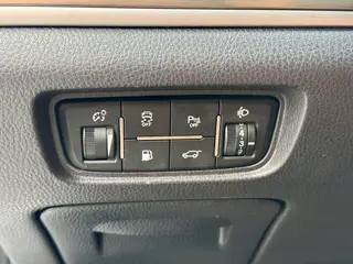 Changan CS95 2017 2.0T Versión Zhituo con tracción en dos ruedas interior foto 20 Changan CS95 2017 2.0T Versión Zhituo con tracción en dos ruedas interior foto 20