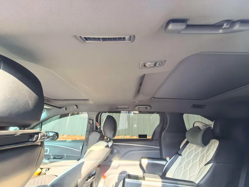 Toyota Granvia 2024 Motor doble híbrido eléctrico inteligente 2.5L Versión de lujo de tracción en dos ruedas interior foto 7 Toyota Granvia 2024 Motor doble híbrido eléctrico inteligente 2.5L Versión de lujo de tracción en dos ruedas interior foto 7