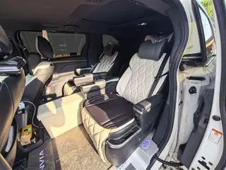 Toyota Granvia 2024 Motor doble híbrido eléctrico inteligente 2.5L Versión de lujo de tracción en dos ruedas interior foto 8 Toyota Granvia 2024 Motor doble híbrido eléctrico inteligente 2.5L Versión de lujo de tracción en dos ruedas interior foto 8