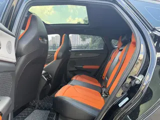 Changan UNI-V 2025 Third generation 1.5T 500Bar Luxury sports-style interior photo 9